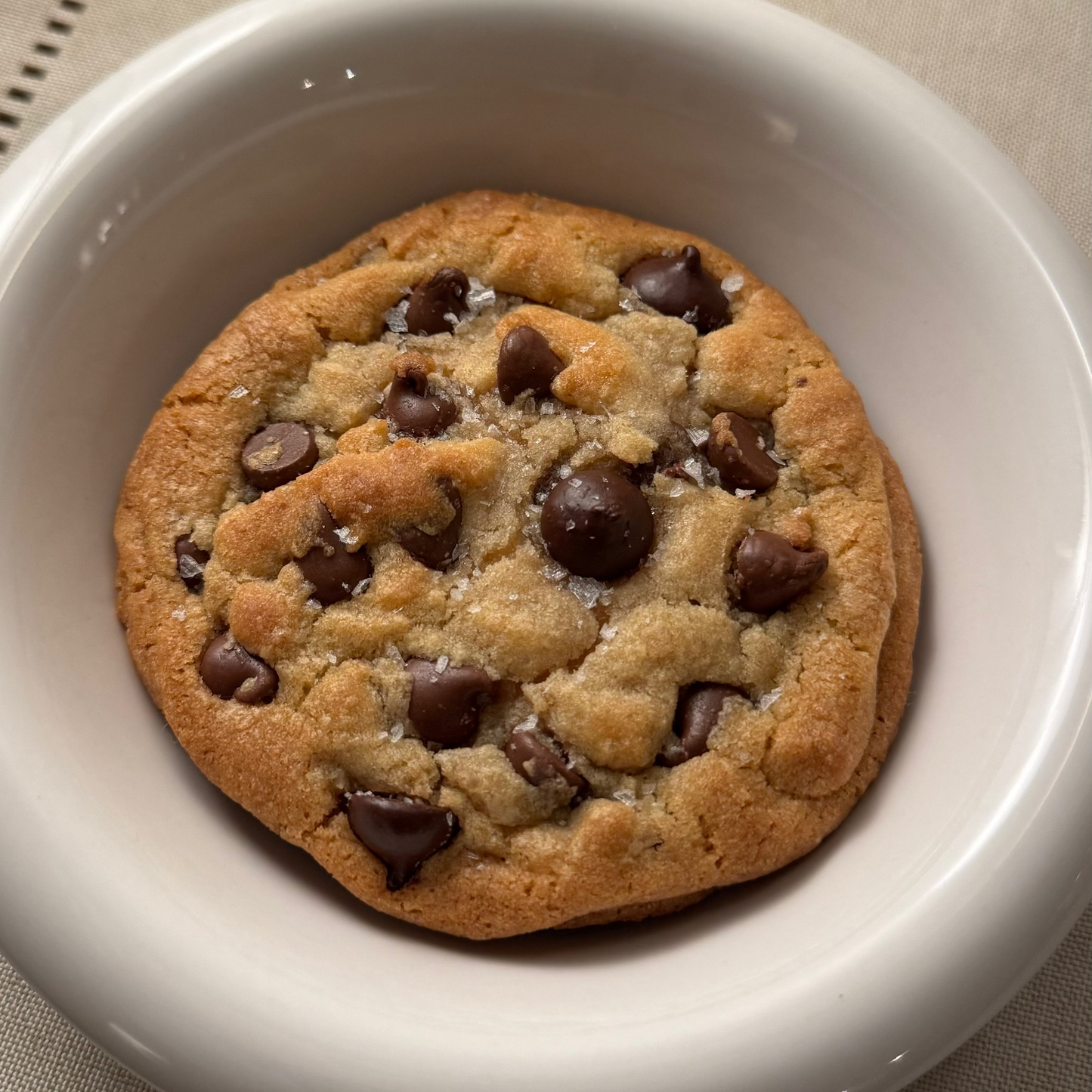 Frozen Cookie Dough: Brown Butta Chocolate Chip | 8 ct.