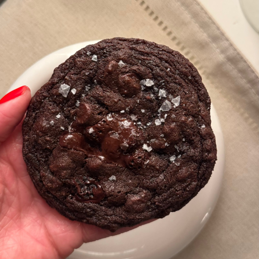 Chocolate Lovers Double Chocolate Chip | 4 ct.